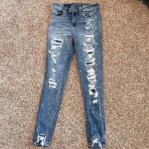 American Eagle jeans size 4 never worn. From Smoke free home.